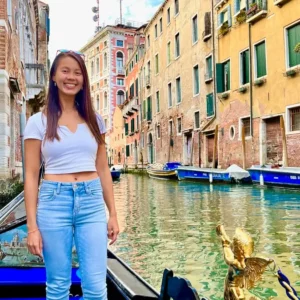 Venice Canal Experience: 2-Day Tour with Gondola Ride